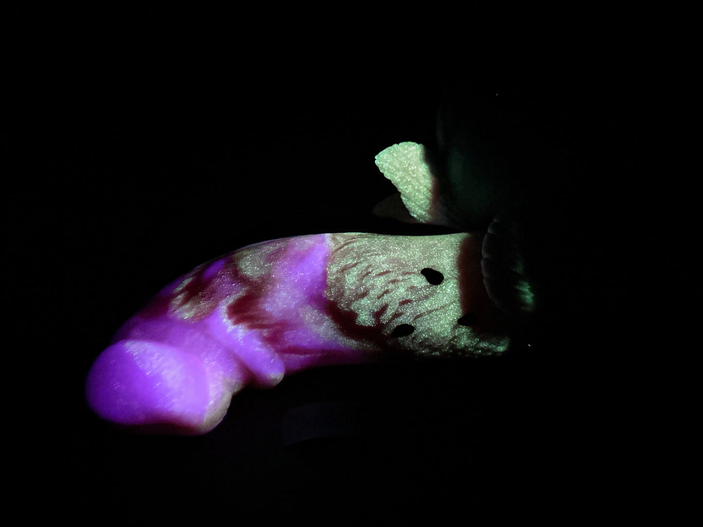 Tancho - Goldfish Insertable - Large - Soft - UV - GITD - 33038
