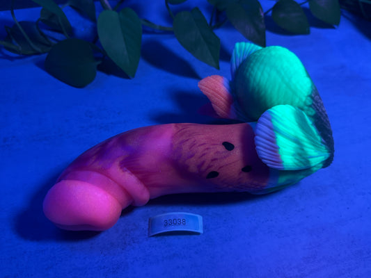 Tancho - Goldfish Insertable - Large - Soft - UV - GITD - 33038