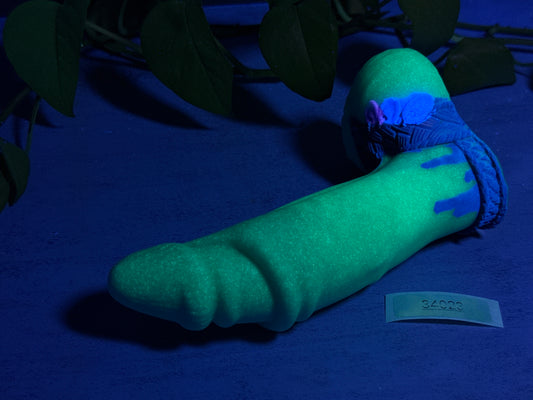 Su'lei - Navi Insertable - Small - Medium - UV - GITD - 34023