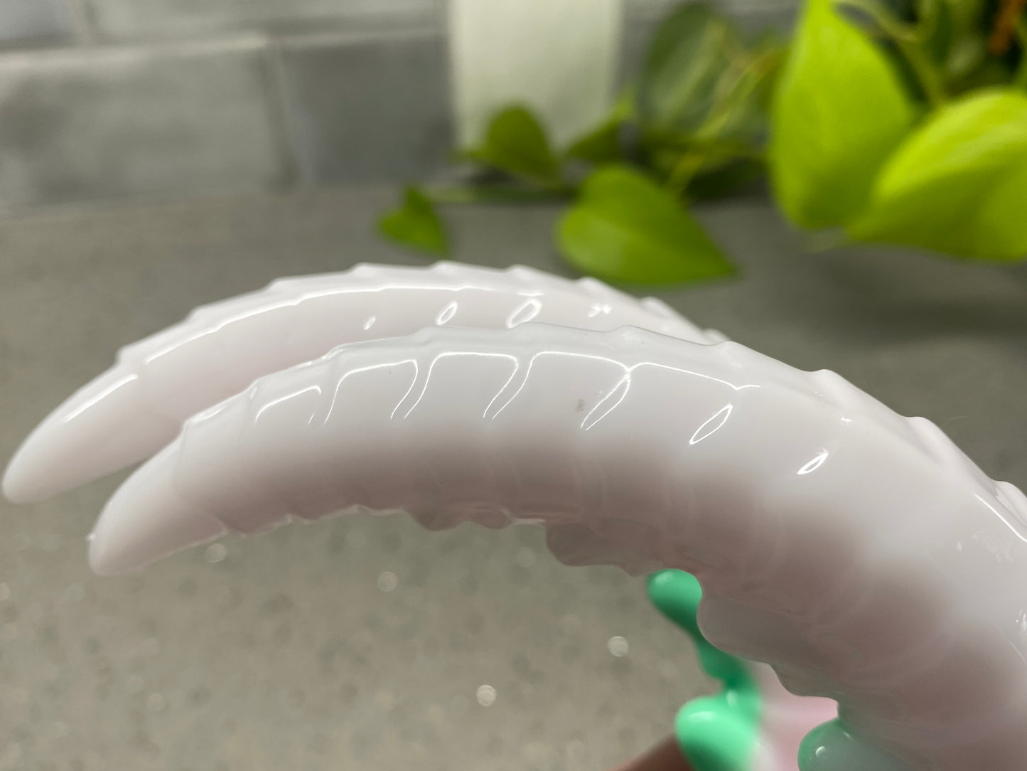 Flop - Kariss - Shrimp Insertable - Small - Soft - UV - GITD - 27029