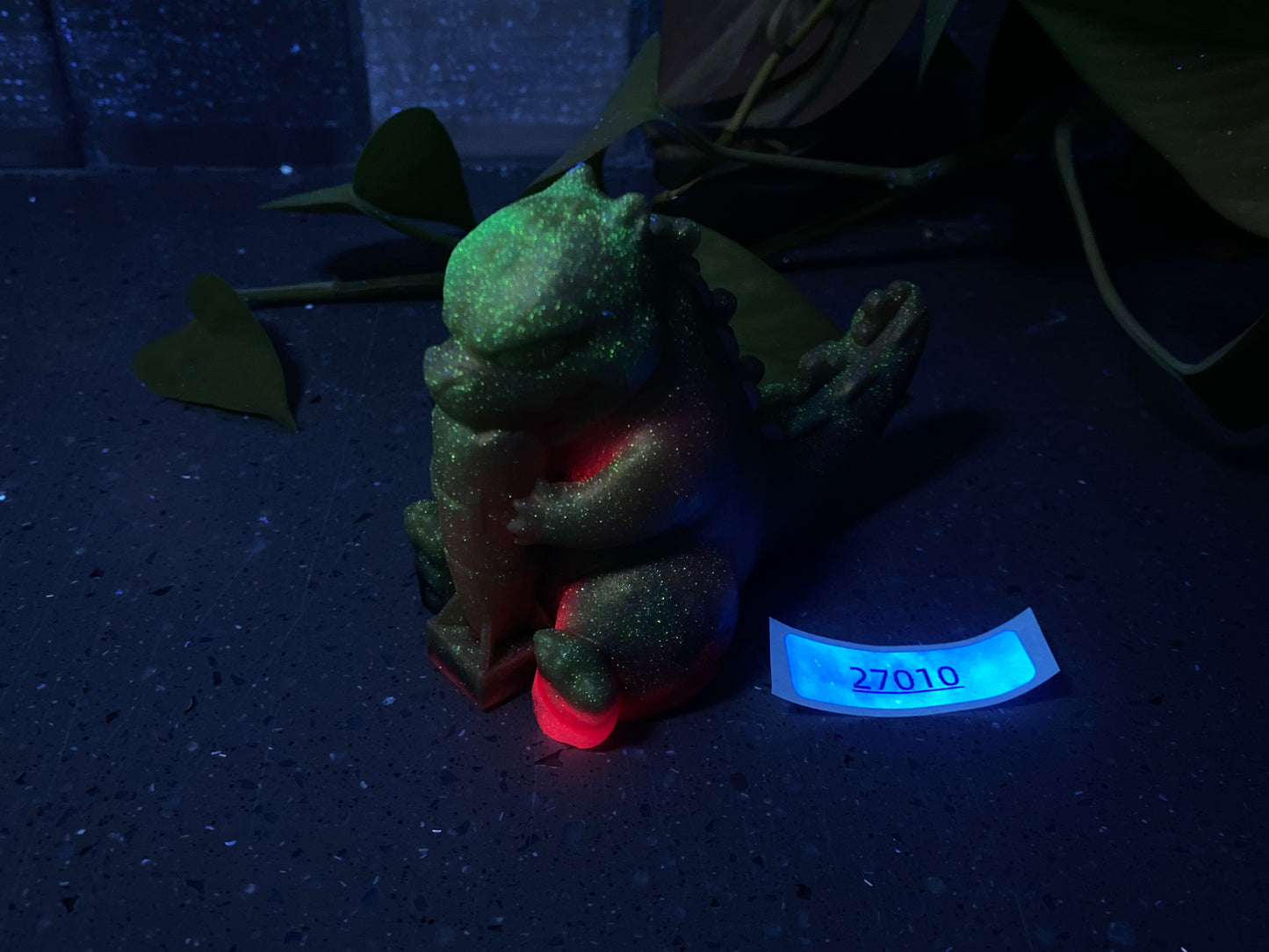 Atomic - Kaiju Squishy - Medium - Super Soft - UV - GITD - 27010