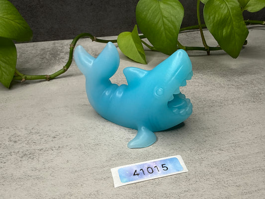 Quint Vibe Sleeve - Shark Penetrable - Soft - UV - GITD - 41015