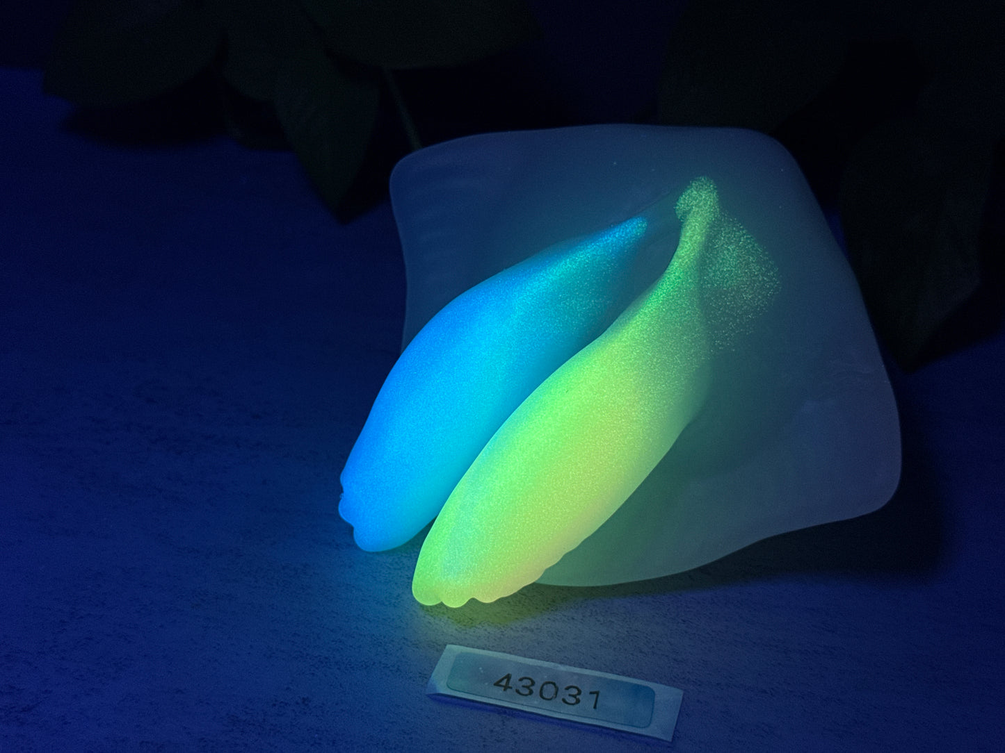 Riptide - Shark FTM Packer - One Size - Super Soft - UV - GITD - 43031