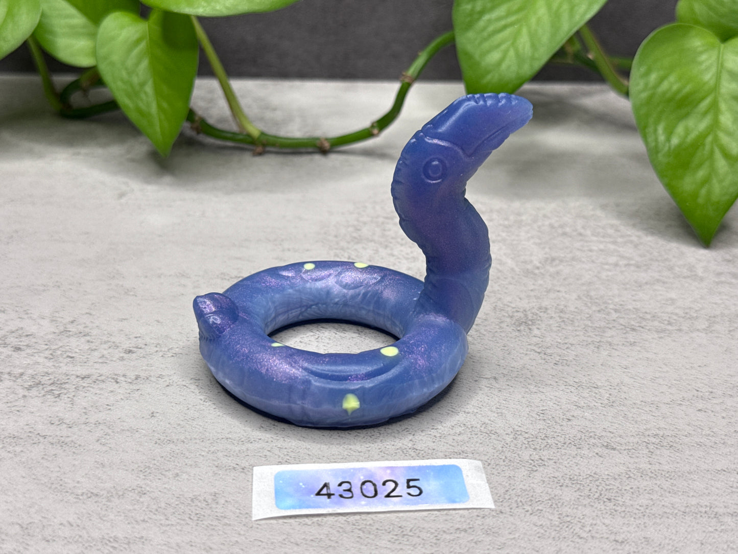 Fuschia - Flamingo C-Ring Toy - Super Soft - UV - 43025
