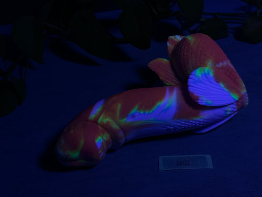 Flop - Tancho - Goldfish Insertable - Medium - Medium - UV - GITD - 34021