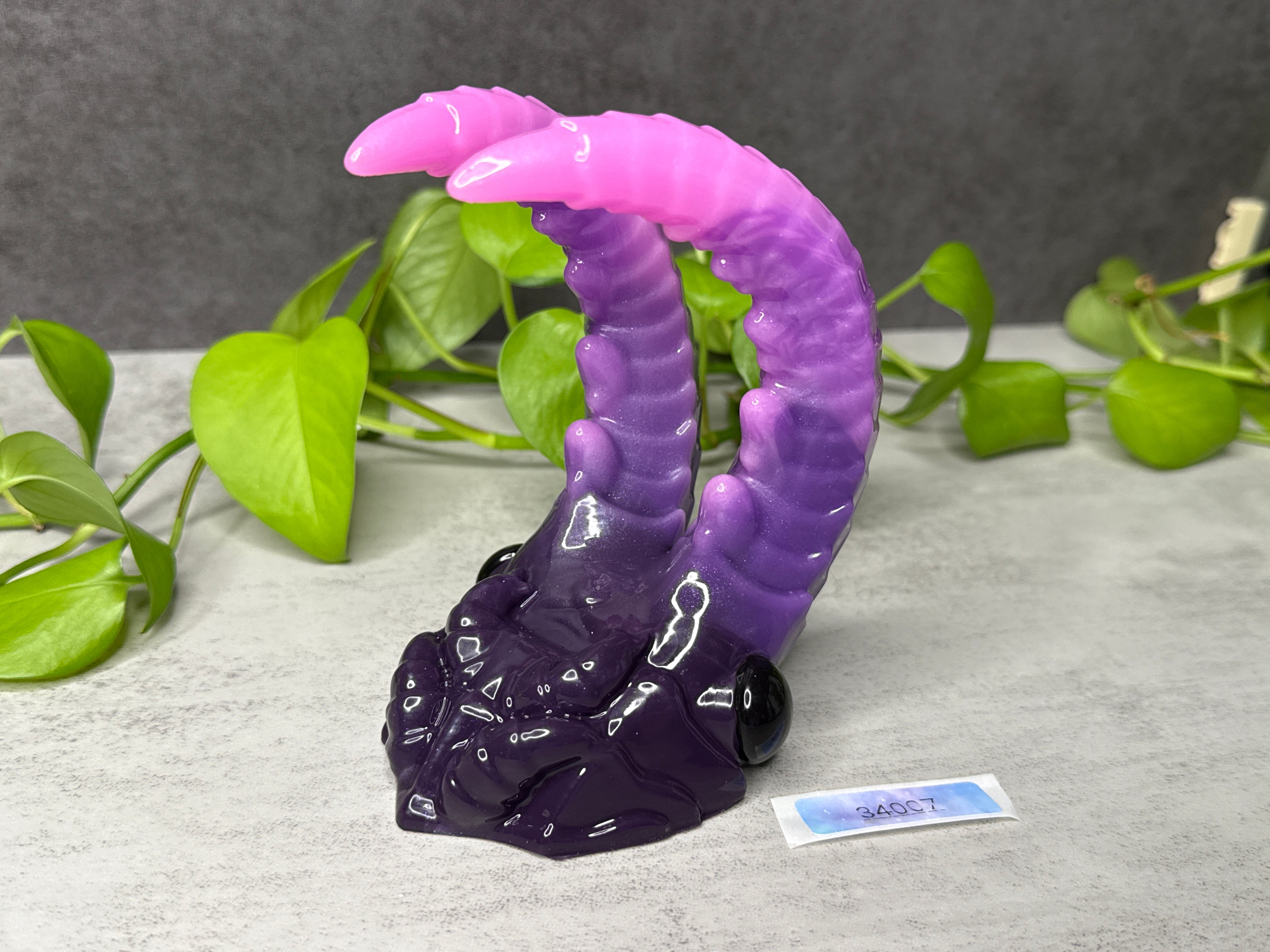 Kariss - Shrimp Insertable - Small - Soft - UV - GITD - 34007 – AE