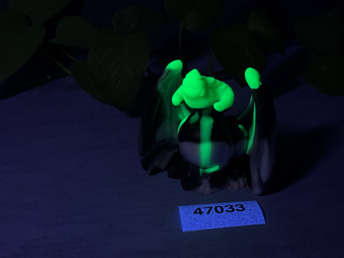 Tektonik - Dragon Squishy - Medium - Soft - UV - GITD - 47033