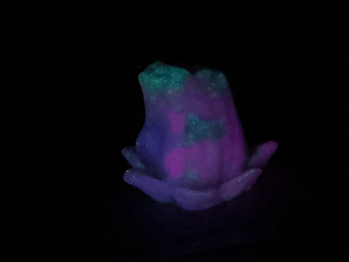 Quetzal - Penetrable Stroker - Mini - Super Soft - UV - GITD - 36017