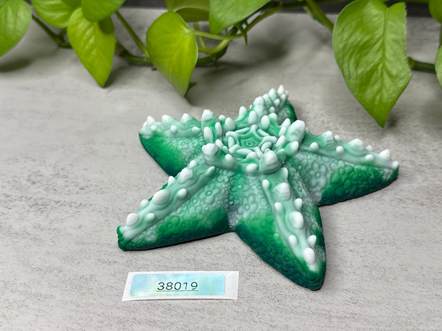 Astrid - Starfish Stim Grinder - Large - Soft - UV - GITD - 38018