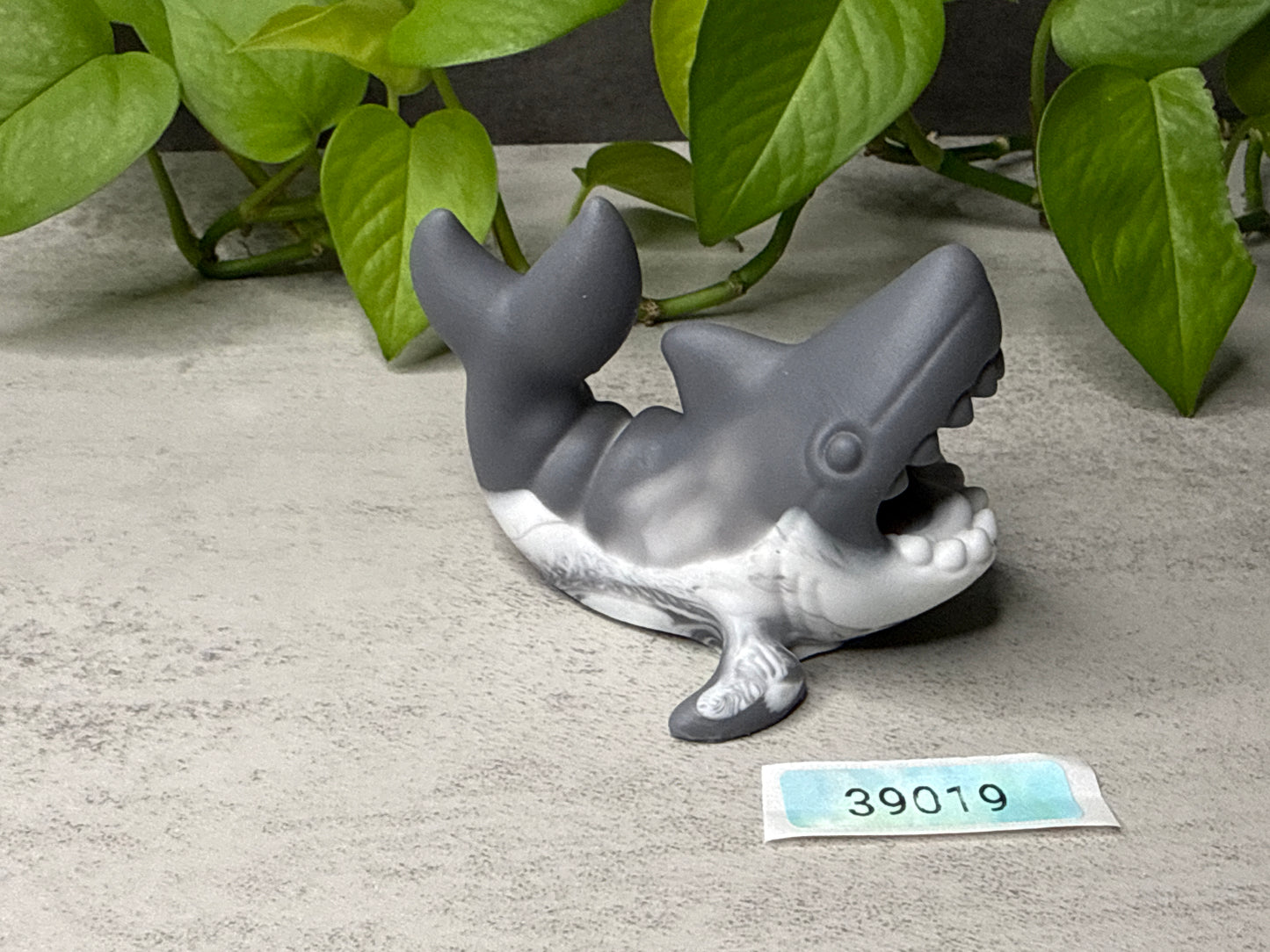 Quint - Shark Squishy - Vibe Sleeve - Super Soft - 39019