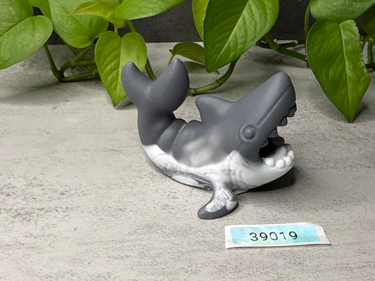 Quint - Shark Squishy - Vibe Sleeve - Super Soft - 39019